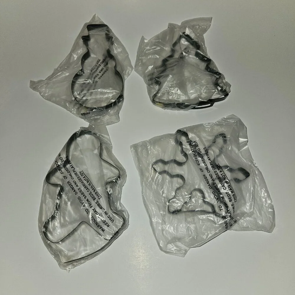 4 Holiday Pancake Molds Christmas Tree Snowflake Snowman Gingerbread NEVER USED